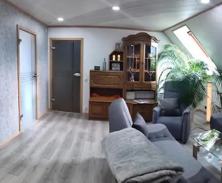 Mones Monteur- Und 公寓 Klotze