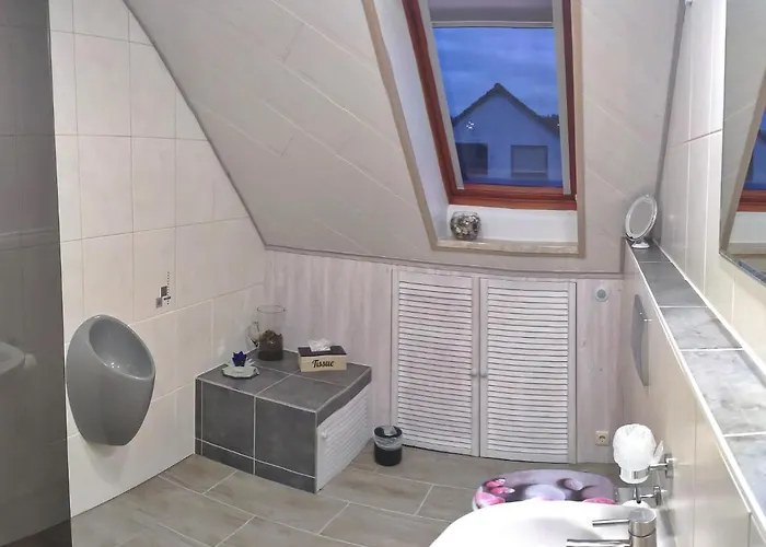 Mones Monteur- Und Apartmán Klotze